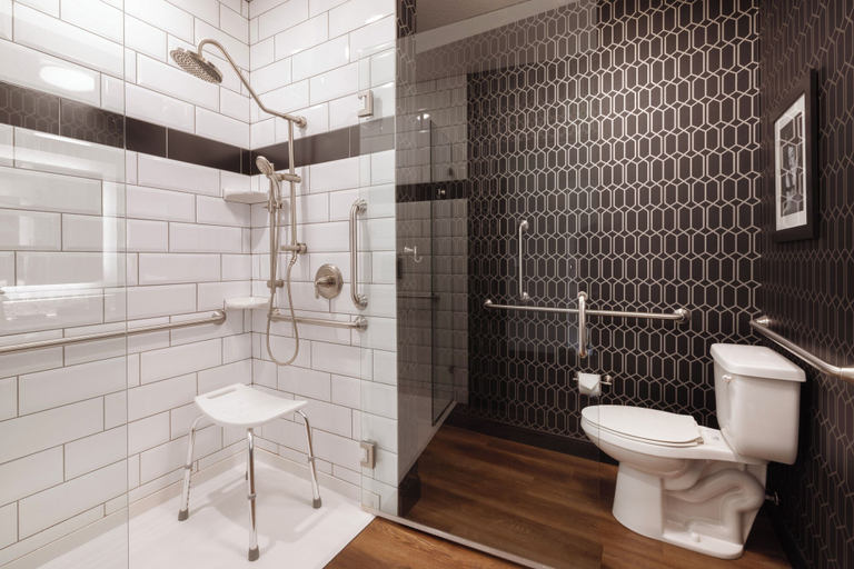 Bathroom 4, The Parker Hotel, Douglas