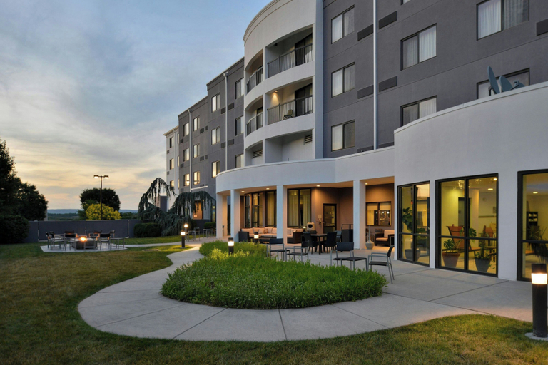Exterior & Views 2, Courtyard by Marriott Harrisburg Hershey, Dauphin