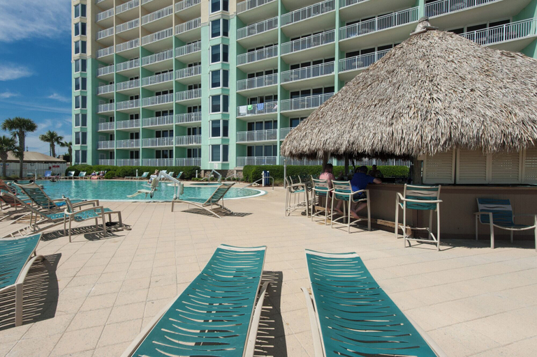 Exterior & Views 2, Brand New Throughout! Emerald Beach - Gulf Front! Sleeps 8!, Bay