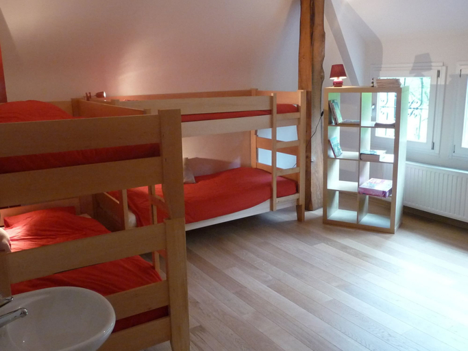 Bedroom 4, Eco Hilltop Home in Falaen, Namur