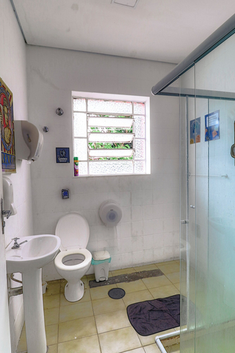 Bathroom, Oh Madalena Hostel, São Paulo