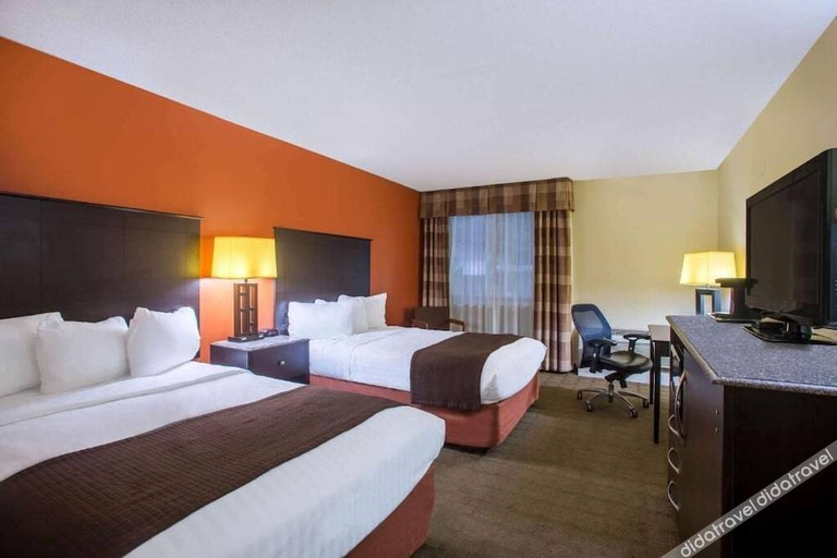 Bedroom, Riverfront Hotel, Koochiching