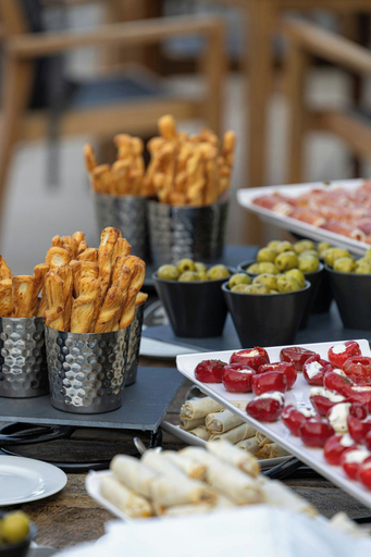 Food & Drinks 5, Courtyard by Marriott Oxford City Centre, Oxfordshire
