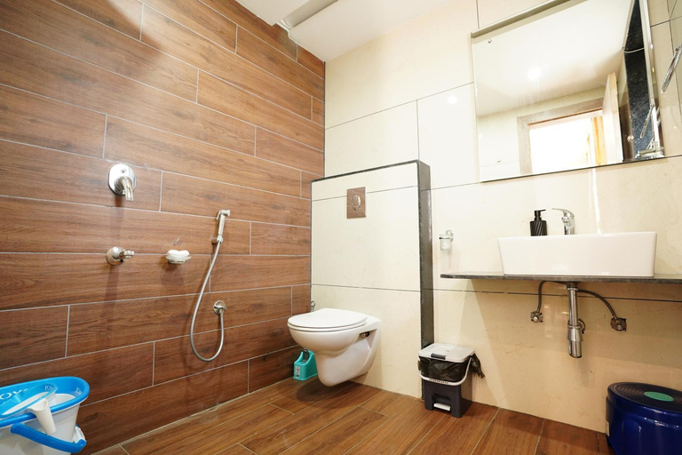 Bathroom 5, Zaabeel Villa Kashmir, Badgam