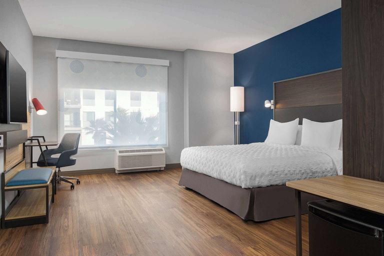 Bedroom 3, Tru By Hilton Phoenix Midtown, Maricopa