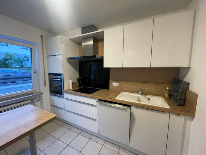 Others 3, Modern Apartment in Lichtenstein, Reutlingen