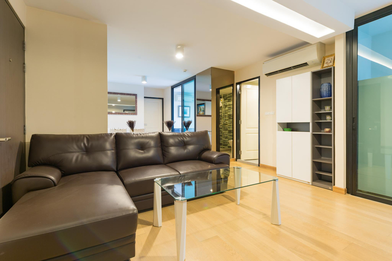 Others 5, Luxury 2.5BR Apartment 3 mins to BTS Phra Khanong, Wattana
