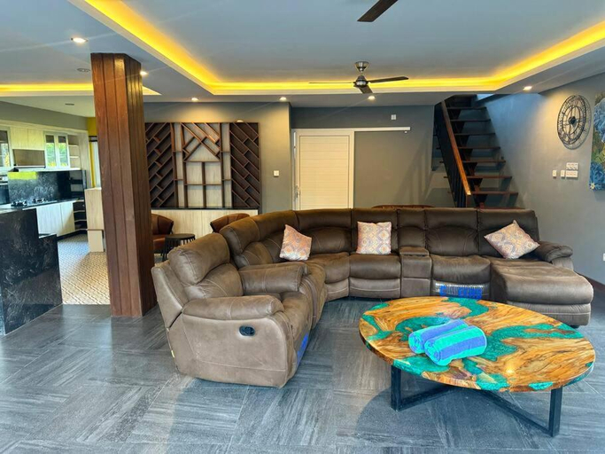 Others 4, Secluded 2 Bedroom Villa, Gianyar