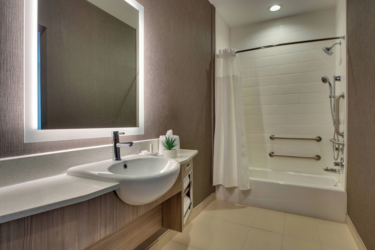 Bathroom 4, SpringHill Suites by Marriott Gulfport I-10, Harrison
