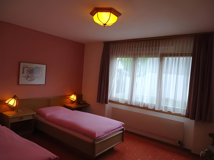 Bedroom 15