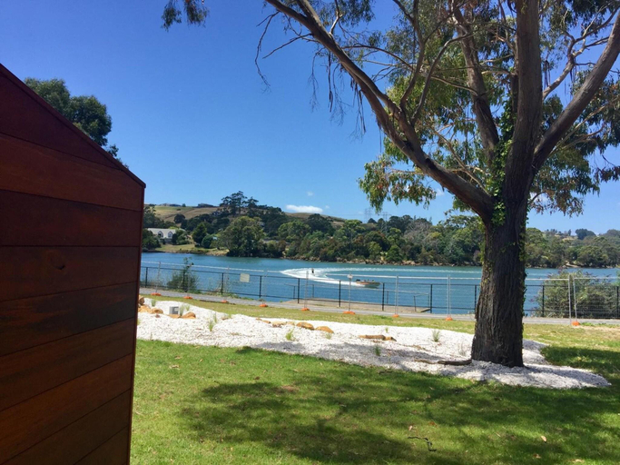 Sport & Beauty, Waterfront Apartments, Devonport