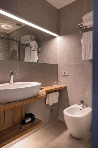 Bathroom 5, Linta Hotel Wellness & Spa, Vicenza