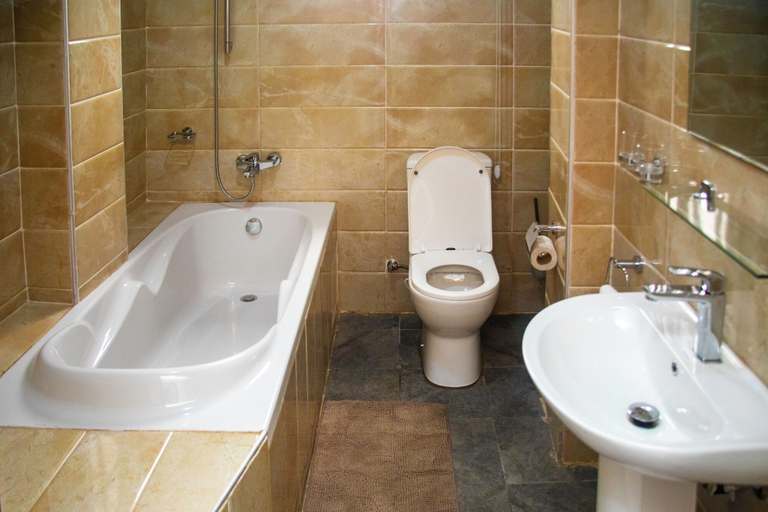 Bathroom 3, Maat Luxury Homes, Tema