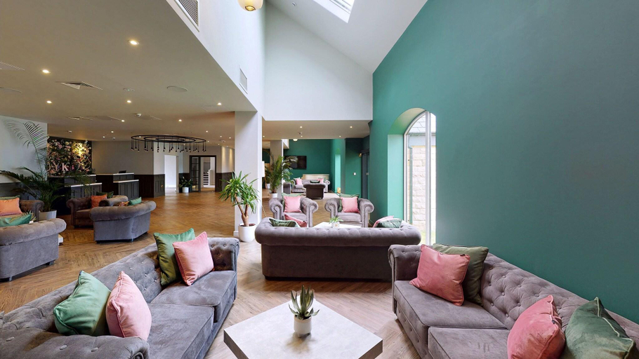 Public Area, WILDES INNS, Derbyshire