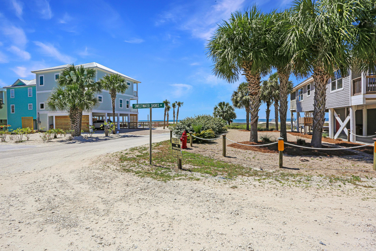 Exterior & Views 2, Flamingo Roost, Gulf