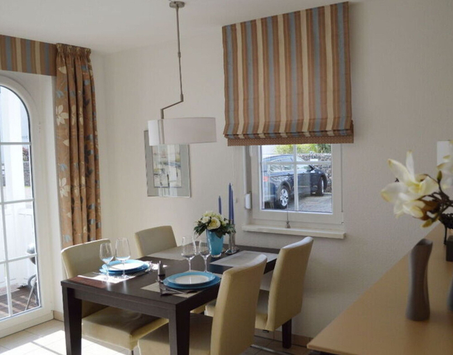 Dining 2, 2 in the Baltic Sea Villa Gesine, Rostock