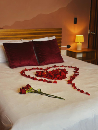 Bedroom 2, Hotel Agave Banos, Baños