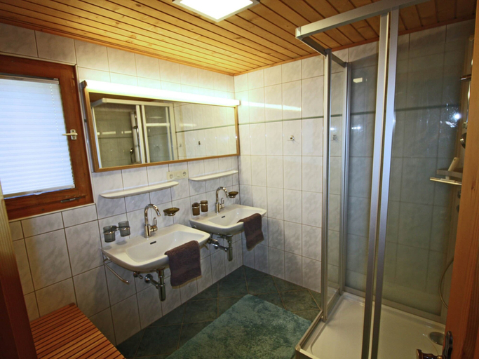 Bathroom, Cozy Holiday Home in Egg near Ski Area, Bregenz