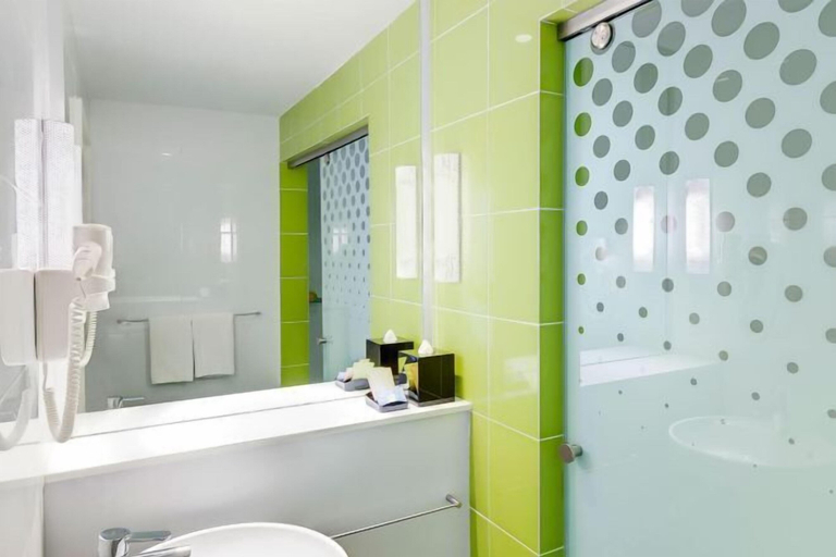 Bathroom 3
