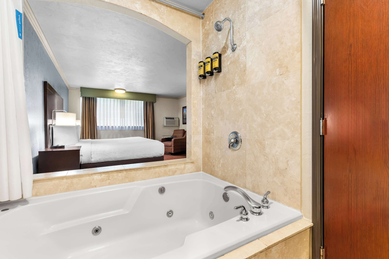 Bathroom 5
