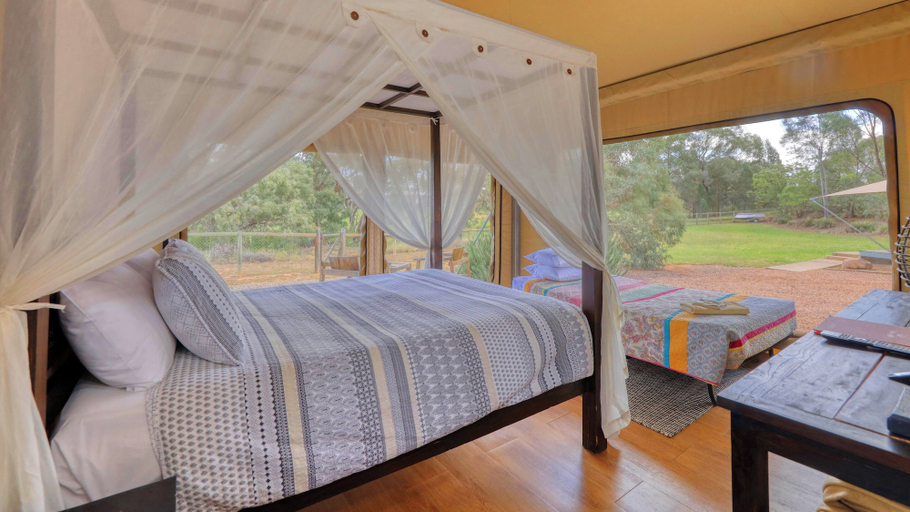 Bedroom 2, Dubbo Rhino Lodge, Dubbo - Pt A