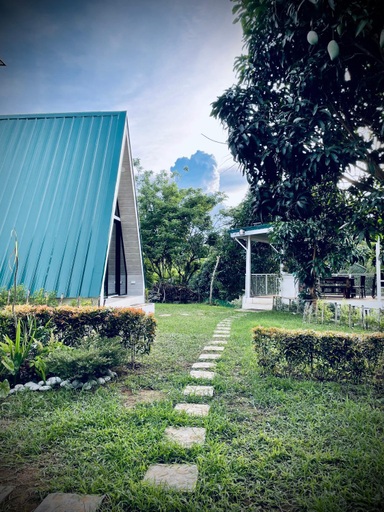 Exterior view 5, Tierra Bukid en Amadeo, Amadeo