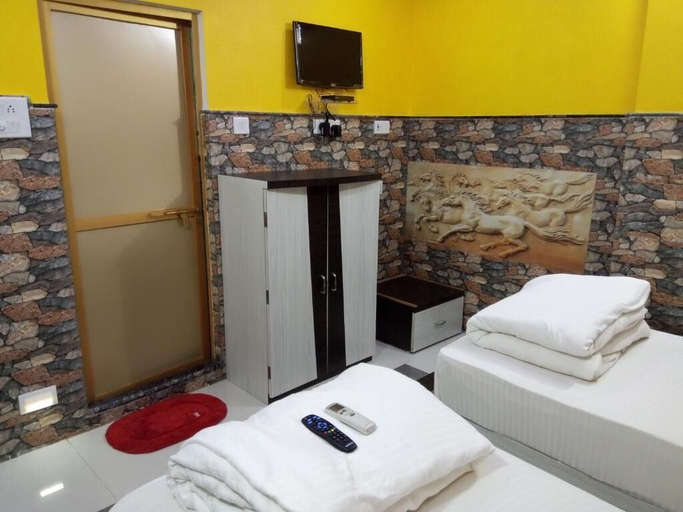 Bedroom 2, Hotel Bachchan Palace, Varanasi