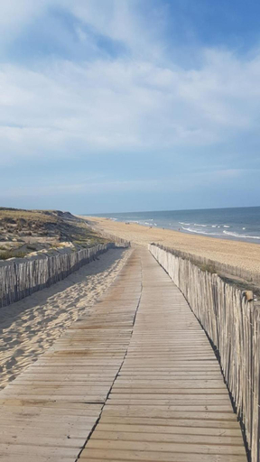 Others 5, Cote plage, Gironde