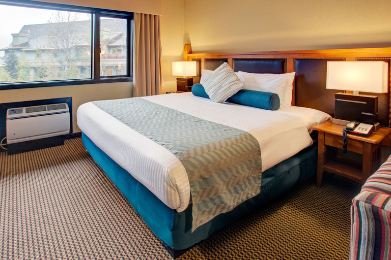 Bedroom 3, Whistler Blackcomb Lodge, Squamish-Lillooet