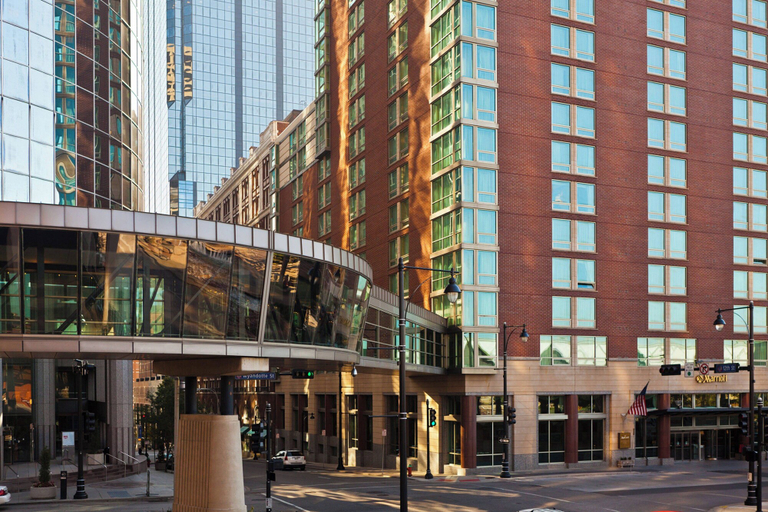 Exterior & Views 2, Kansas City Marriott Downtown, Jackson
