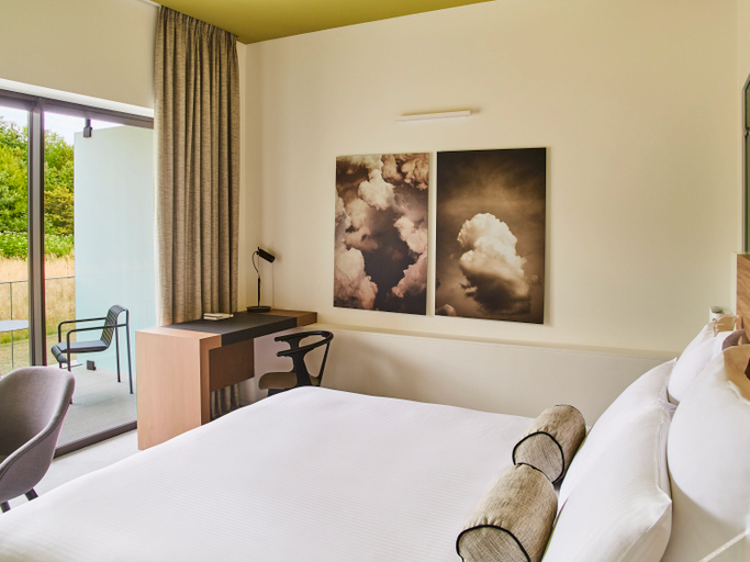 Bedroom 4, Domaine des Vanneaux Golf & Spa MGallery Collection, Val-d'Oise
