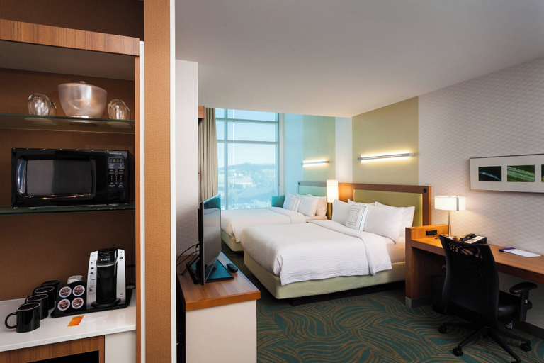 Bedroom 2, SpringHill Suites by Marriott Kennewick Tri-Cities, Benton