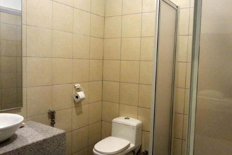Bathroom 9