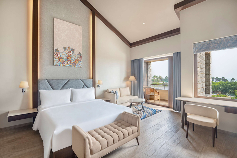 Bedroom 3, Radisson Blu Resort, Vishakhapatnam, Visakhapatnam