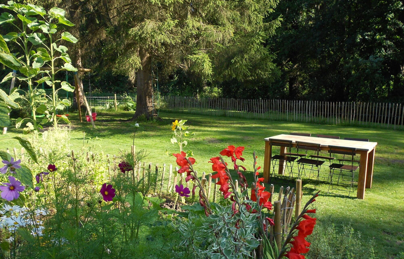 Others 3, Regional House With Exposed Timber Frame Elements Full of Authenticity and Charm in a Green Area, Namur