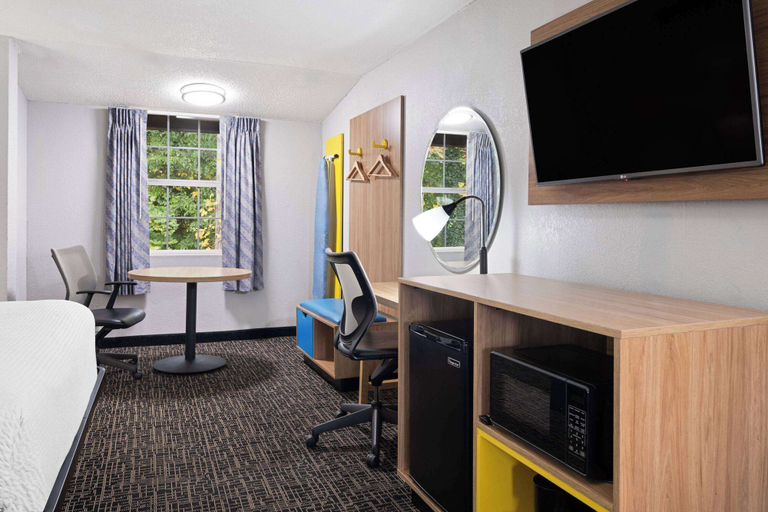 Others 5, Days Inn by Wyndham Salisbury, NC, Rowan