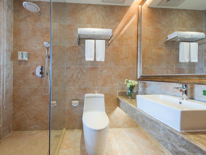 Bathroom, Vienna Hotel (Shenzhen Shawan), Shenzhen
