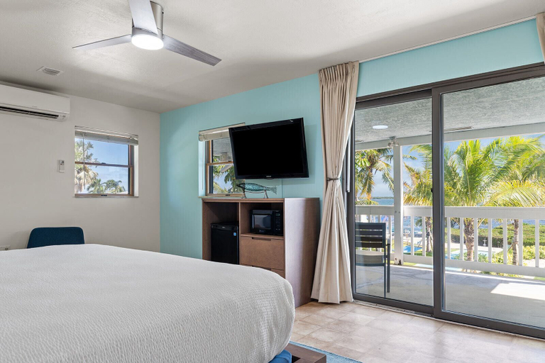 Bedroom 4, Parmer's Resort, Monroe
