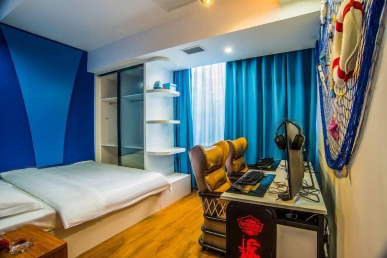 Bedroom 9