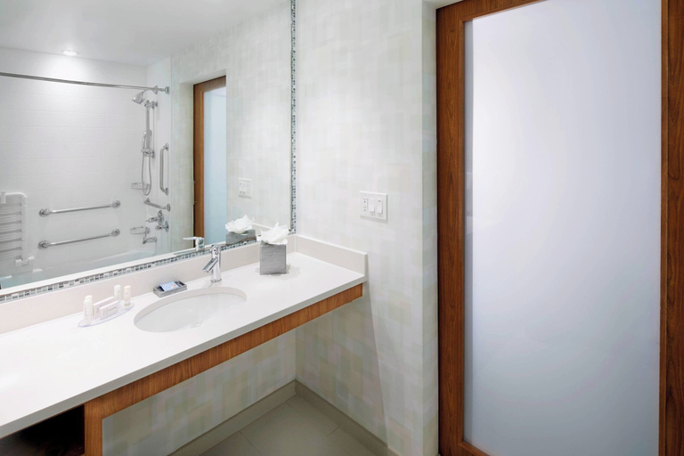 Bathroom 4, SpringHill Suites by Marriott Houston NASA/Webster, Houston
