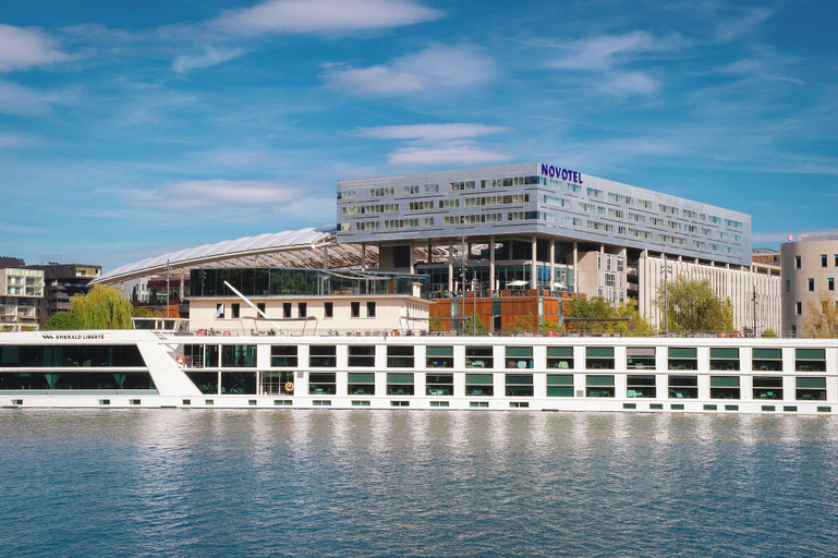 Exterior & Views 2, Novotel Lyon Centre Confluence Bord de Saone, Rhône