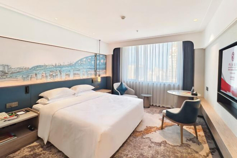Bedroom 25