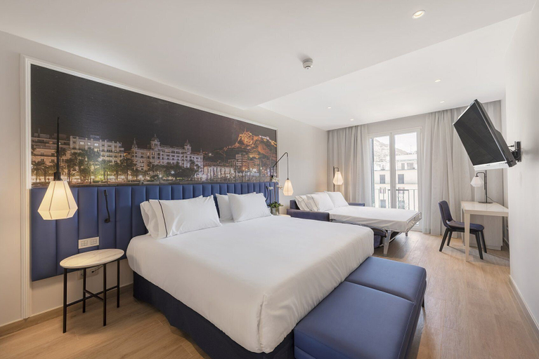 Bedroom 2, Eurostars Mediterranea Plaza, Alicante