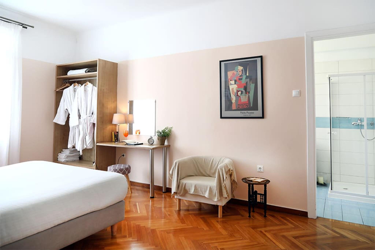 Bedroom 2, Venus Luxurious Escape - City Gem in Athens, Attica