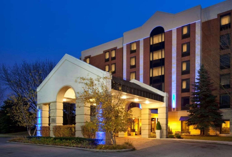Radisson Hotel Schaumburg, Cook