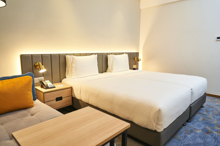 Bedroom 28