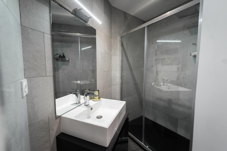 2, Loft 150 m2 Jacuzzi, Sauna et Massage, Haute-Garonne