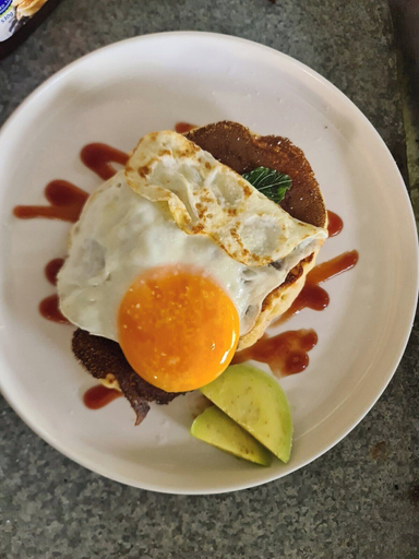 Food & Drinks 5, The Ideal Bed & Breakfast, Ba