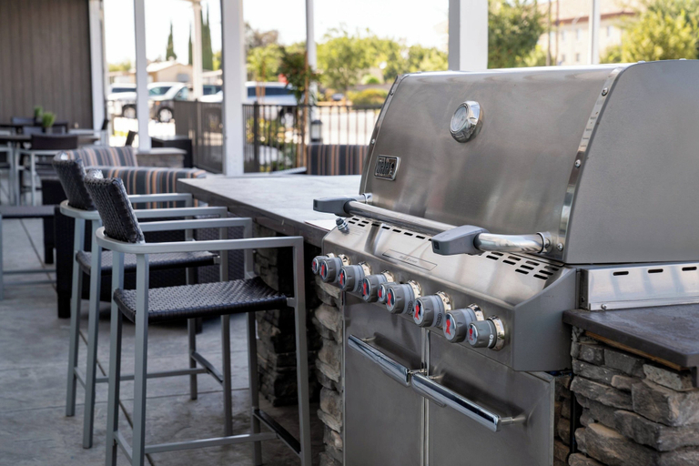 Food & Drinks 5, TownePlace Suites by Marriott Fresno Clovis, Fresno