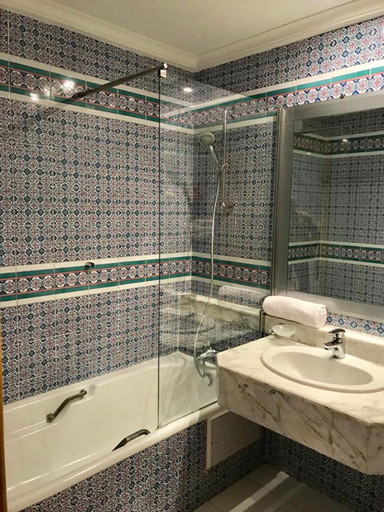 Bathroom 5, Djerba Golf Resort & Spa, Djerba Midoun